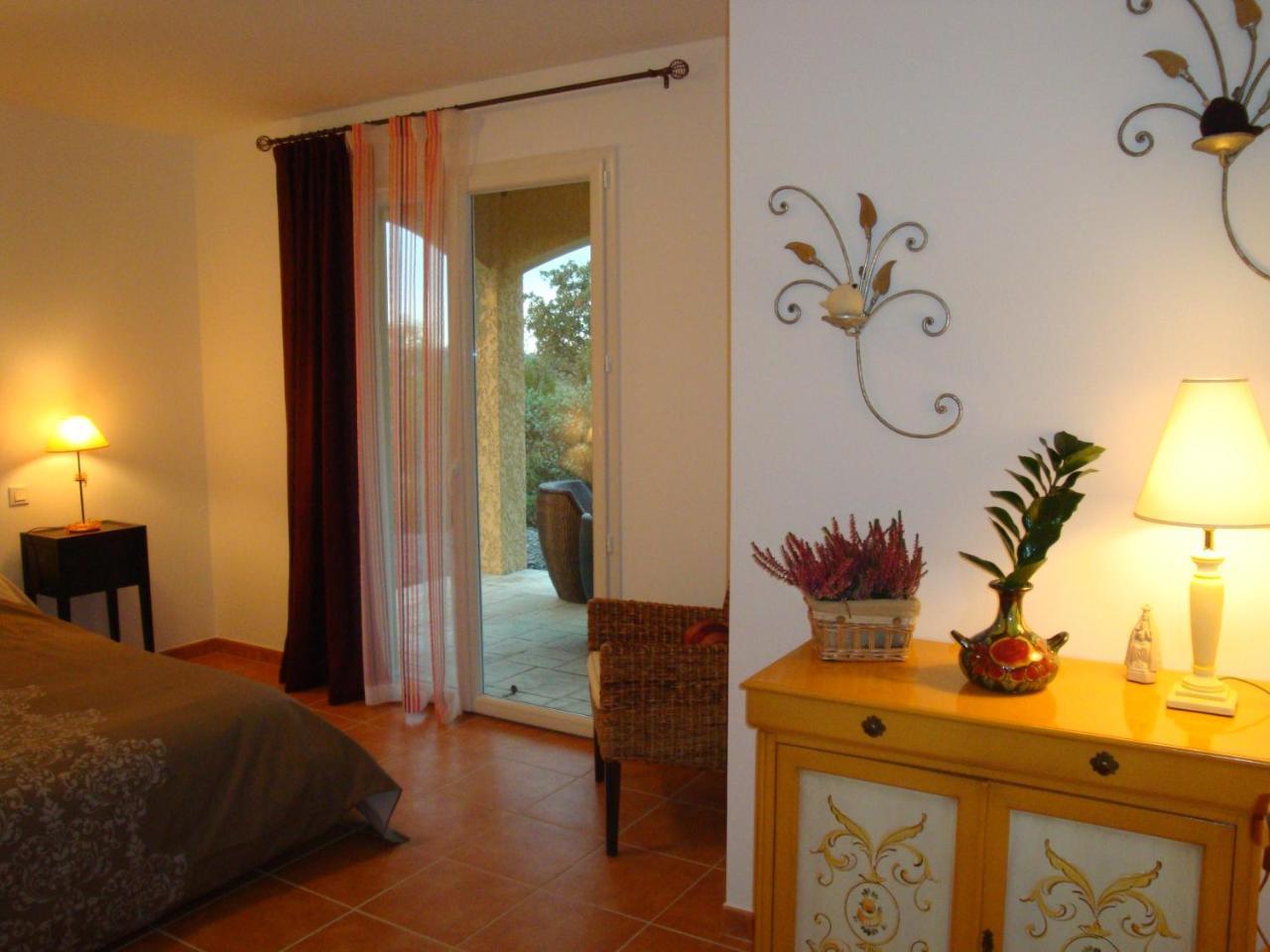 Les Villas De Perret Joyeuse Kültér fotó