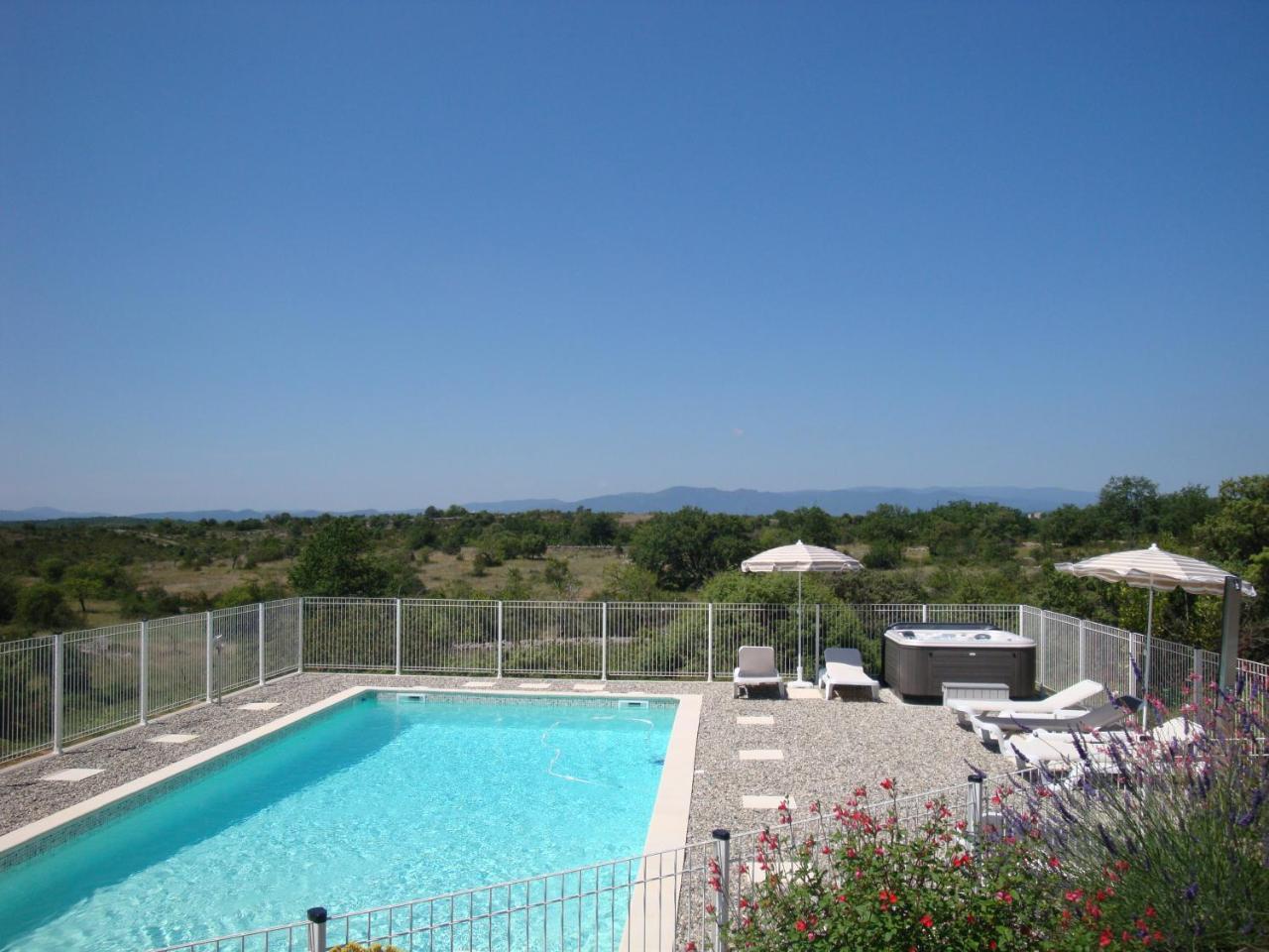 Les Villas De Perret Joyeuse Kültér fotó